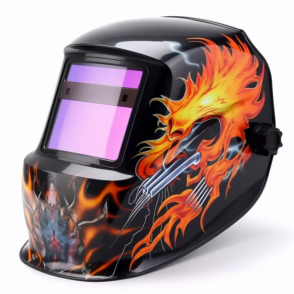 Welding helmet